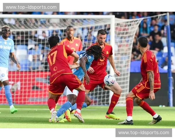 那不勒斯首发：蓝白军团的冠军密码