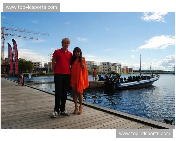 北欧之巅的荣耀对决:天狼星与延雪平,一场不止于足球的恩怨情仇